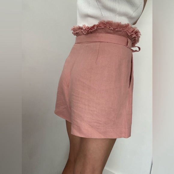 Alexis Jolan Linen Shorts - Picture 6 of 16